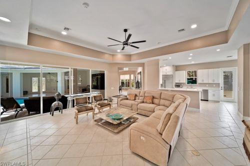 2294 Wulfert Rd, Sanibel, FL 33957-2209