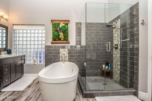 1820 Monarch Bay Dr, Gilbert AZ 85234-2713 exterior