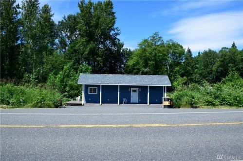 3922 Grandview Rd, Ferndale, WA 98248-8703