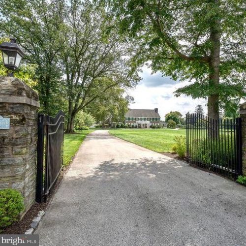 717 Eagle Farm Rd, Ithan, PA 19085-2035