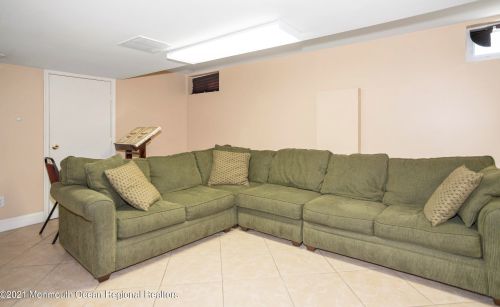 122 Caranetta Dr, Lakewood NJ  08701-3120 exterior