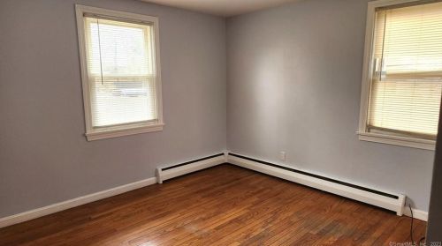 146 Camp St, Plainville CT  06062-1613 exterior