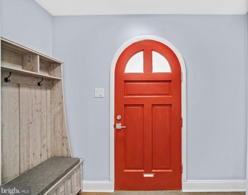 2836 Haverford Rd, Ardmore PA  19003-1715 exterior