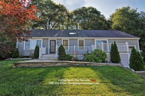 355 King James Blvd, Taunton, MA 02780-2883