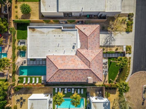 57768 Salida Del Sol, La Quinta CA  92253-8186 exterior