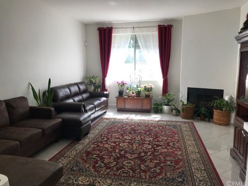 30422 Daisy Ct, Santa Clarita CA  91384-3779 exterior
