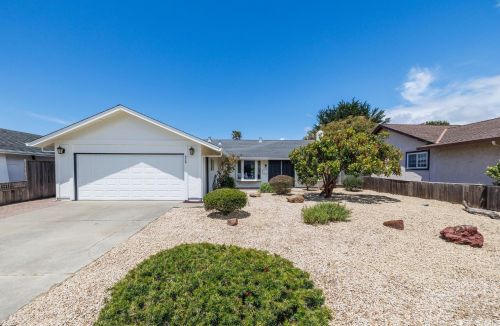 526 Spindrift Way, Princeton By The Sea, CA 94019-1542