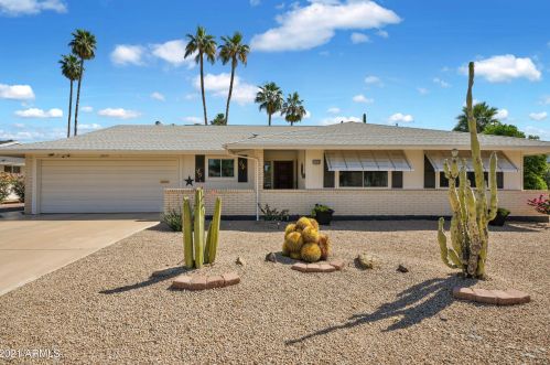 10414 Wininger Cir, Sun City, AZ 85351-4733