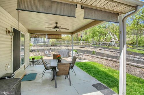 61 Crooked Dr, West Enola PA  17025-1522 exterior