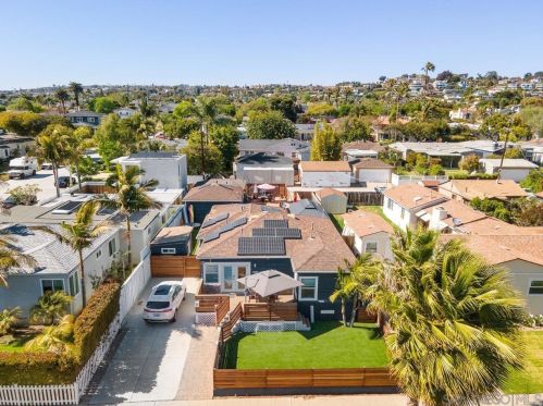 1414 Diamond St, San Diego, CA 92109-3023