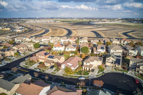 16278 Prairie Fire Ct, Lathrop CA  95330-8963 exterior