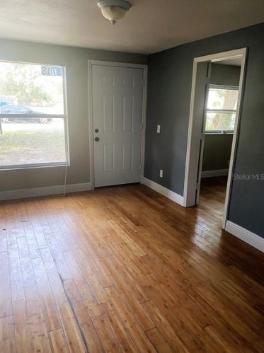 3718 19th Ave, Saint Petersburg FL  33711-3144 exterior
