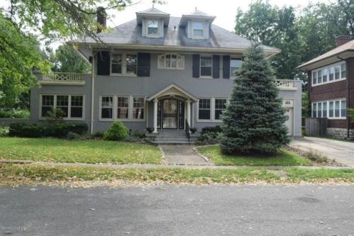 1590 Parsons Pl, Louisville, KY 40205-1120