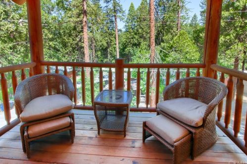 39667 Idylwild, Bass Lake CA  93604-9707 exterior