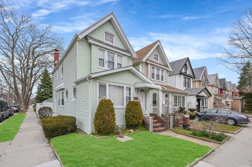 123-01 Hillside Ave, Jamaica, NY 11418-1741