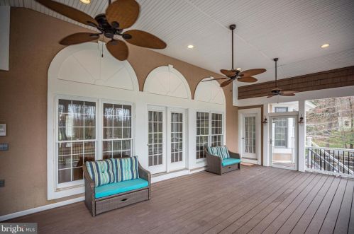 7905 Waterford Dr, Spotsylvania VA  22551-2204 exterior