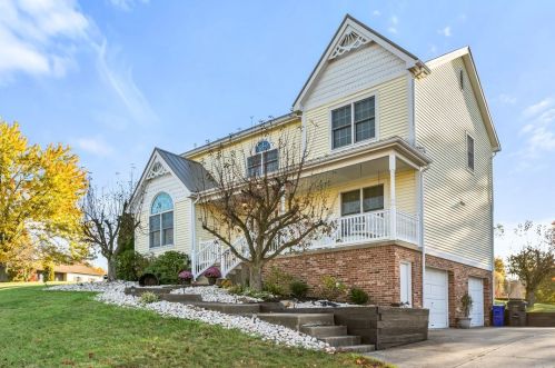 1005 Aspen Dr, Imperial, PA 15126-1162
