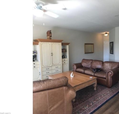 13055 Castle Harbour Dr, Naples FL  34110-8132 exterior