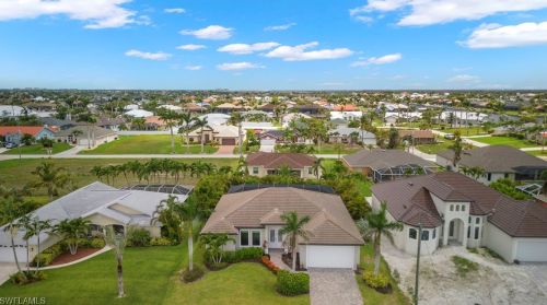 2402 50 St, Cape Coral FL  33914-6792 exterior