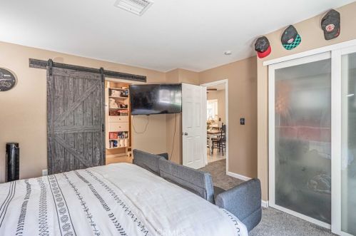 18318 Eucalyptus Ave, Lake Elsinore CA  92532-2084 exterior