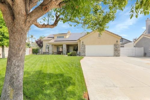6640 Escena St, San Bernardino, CA 92407-5153