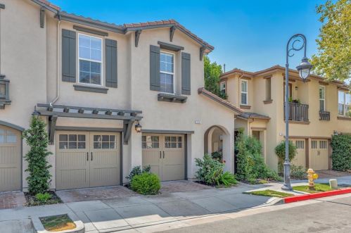 2392 Plateau Dr, San Jose, CA 95125-6648