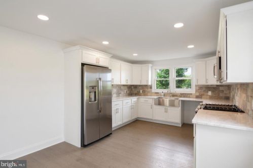 128 Cedar Brook Rd, Erial NJ  08081-3701 exterior