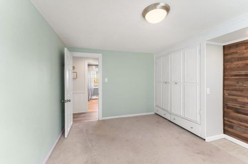 34 Homewood Ave, North Providence RI  02911-2907 exterior