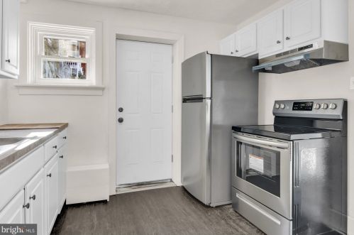 1505 Allison St, Harrisburg PA  17104-3138 exterior