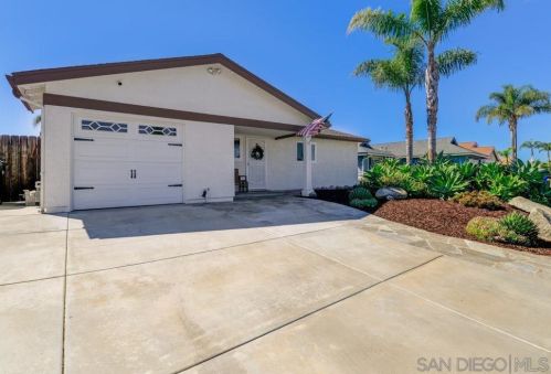 7767 Acama St, San Diego CA 92126-1106 exterior