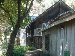 95 Carson Ct, Shelter Cove, CA 95589-9037