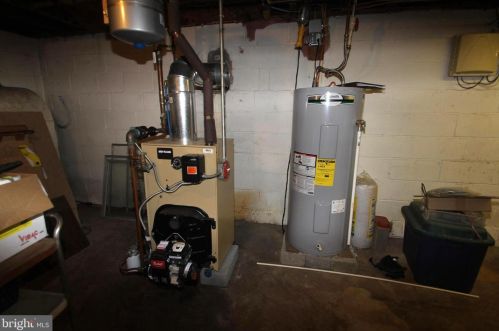 373 Concord Rd, Glen Mills PA  19342-1403 exterior