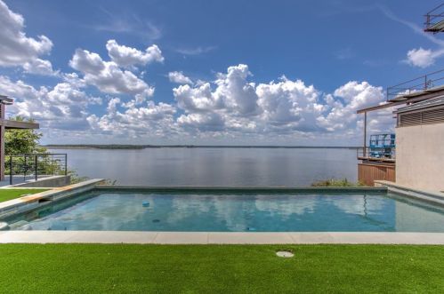 8999 Dickson Rd, Fort Worth, TX 76179-4029