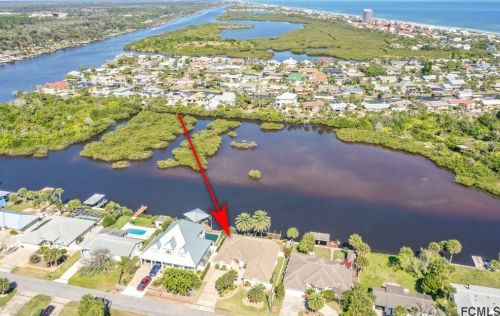 136 Palm Cir, Flagler Beach, FL 32136-3306