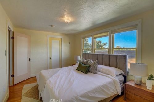 4663 Biona Dr, San Diego CA 92116-2332 exterior