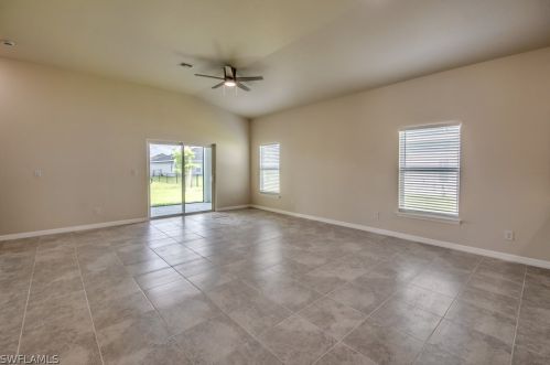 416 6th Ave, Cape Coral FL  33990-0011 exterior