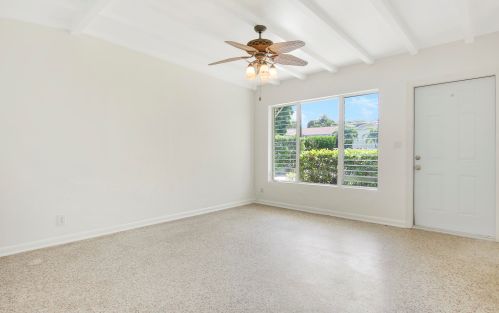 5523 Columbus Rd, West Palm Beach, FL 33405-3414