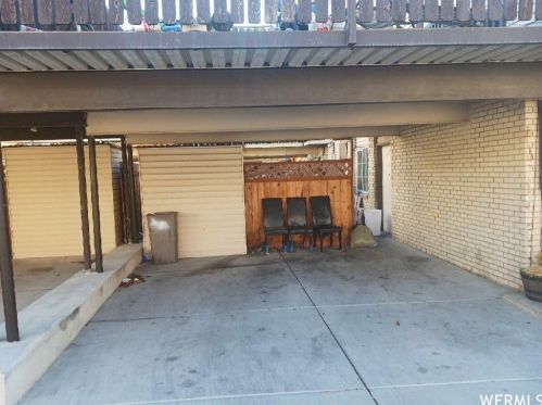 1830 Homestead Farms Ln, Salt Lake City UT  84119-6155 exterior