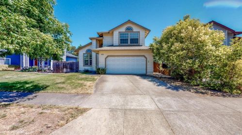 2216 Sunlit Ann Dr, Santa Rosa CA  95403-8146 exterior