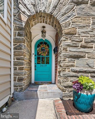 1619 Franklin St, Wilmington, DE 19806-3105