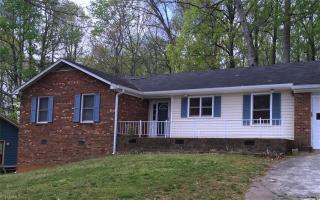 3156 Presley Dr, Winston Salem, NC 27107-4532