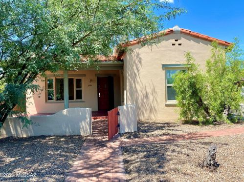 2731 Carthay Cir, Tucson, AZ 85716-4751