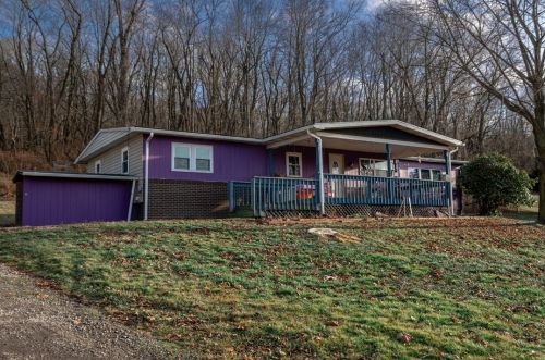 150 Morrow Dr, Hookstown, PA 15050-1602
