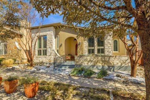 4021 Camacho St, Austin, TX 78723-5376
