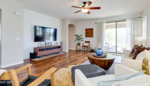 29769 119th Ln, Peoria, AZ 85383-4519