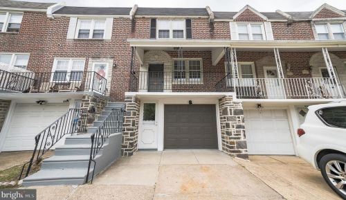 5961 Houghton St, Philadelphia, PA 19128-1637