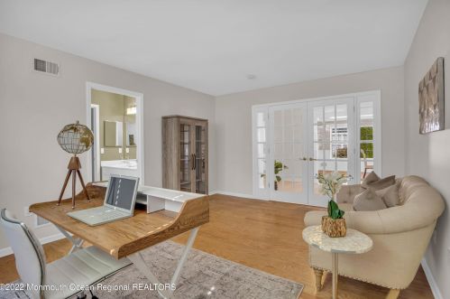 149 Skyline Dr, Lakewood NJ  08701-5737 exterior