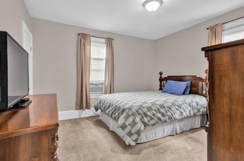 1320 4th Ave, New Brighton PA  15066-2114 exterior