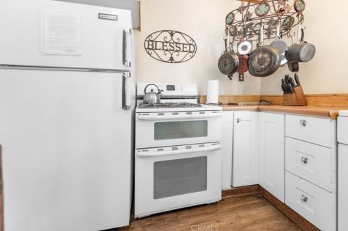 340 Sherwood Blvd, Big Bear City CA  92314 exterior