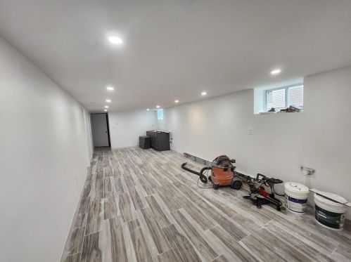 9 Harding Ave, Providence RI  02905-2506 exterior